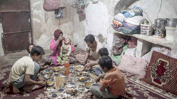 
بیکاری، تورم ... و سقوط در برزخ جانکاه فقر