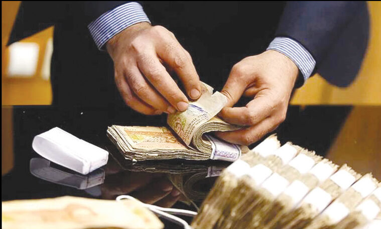 نماینده مجلس:
زور مسئولان به جلوگیری از بنگاه‌داری بانک‌ها نمی‌رسد