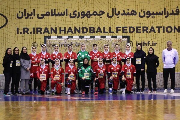 دختران هندبال راهی اسلوونی شدند