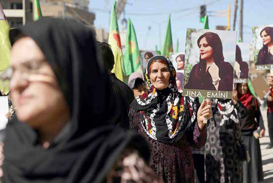 نظام باید پس از فوت مهسا امینی حداقل عذرخواهی می‌کرد