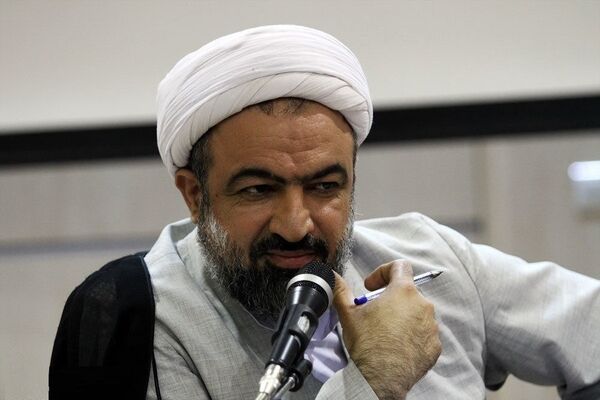 استفاده رسایی از وقت مجلس 

برای حمله به پزشکیان و ظریف 