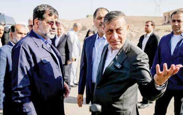 اولویت «ماندگاری سرزمین» بر «شعارهای هزینه‌ساز»
