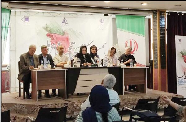 
در این وضعیت نمی‌توان از همبستگی ملی حرف زد