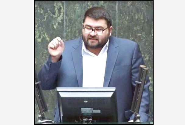 
دشمن، گروهی است که شیفته تحریم، انزوا و مناقشات بین‌المللی است