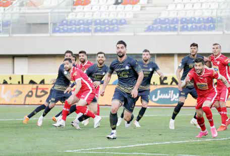 
خروج حامد، شلیک شیری!
