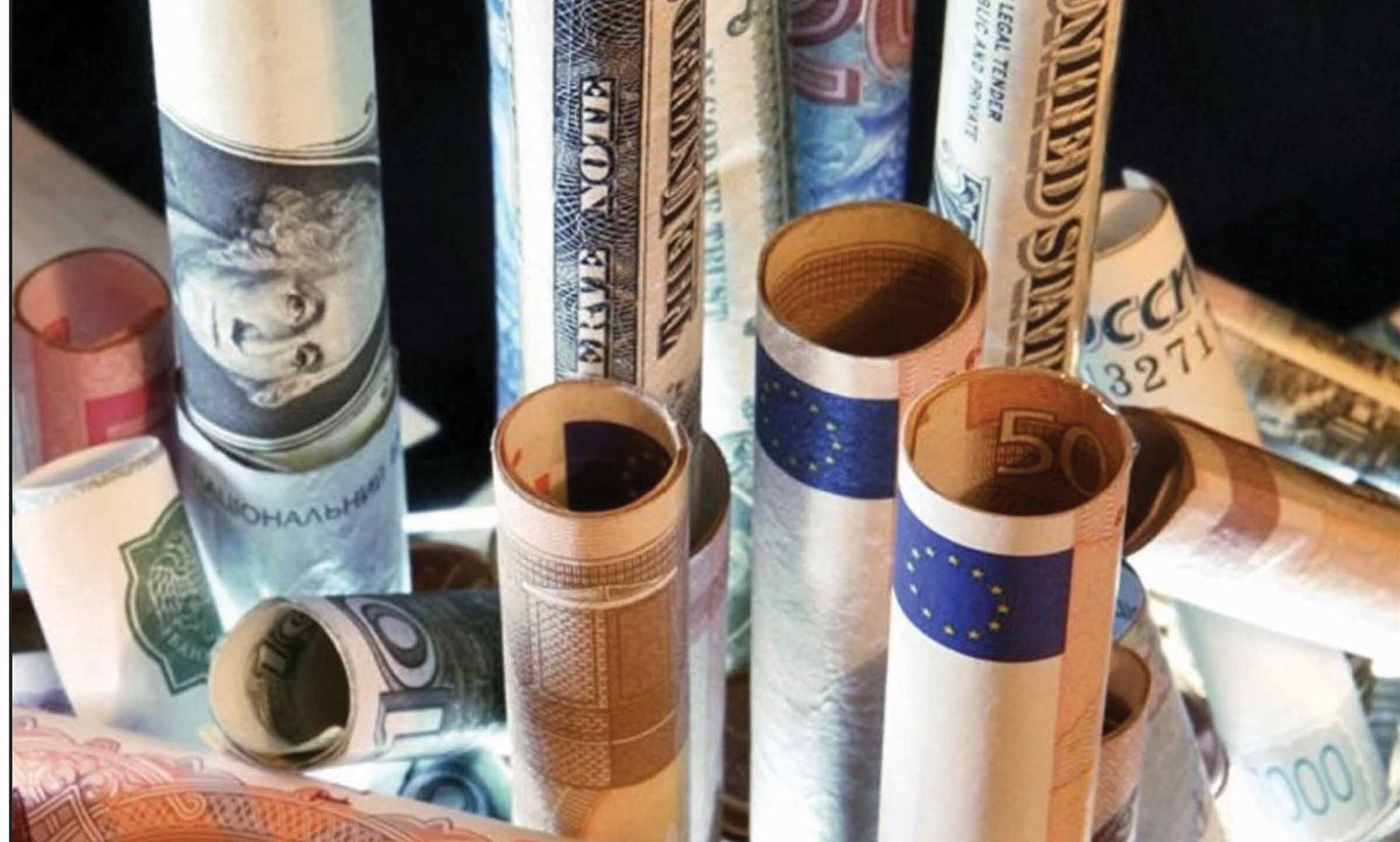 تنها درصورت«توافق» می‌توان ارز را تک‌نرخی کرد

