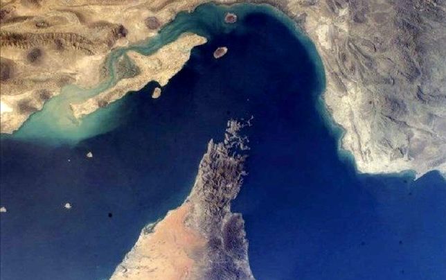 «تنگه هرمز»؛ پیشران مذاکرات صلح ایران و آمریکا