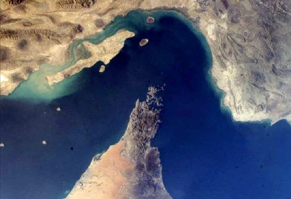 «تنگه هرمز»؛ پیشران مذاکرات صلح ایران و آمریکا