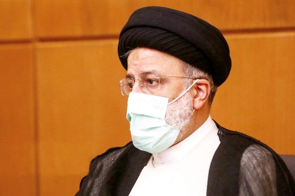 نهادها و دستگاه‌های مسئول موظفند زمینه اشتغال نخبگان را فراهم کنند