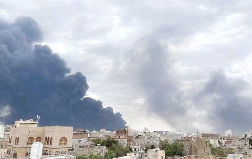 

عربستان فرودگاه صنعا را بمباران کرد