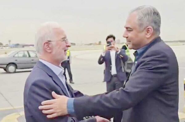 
سفر«نقوی» در راستای میانجیگری توافق ایران با آمریکاست