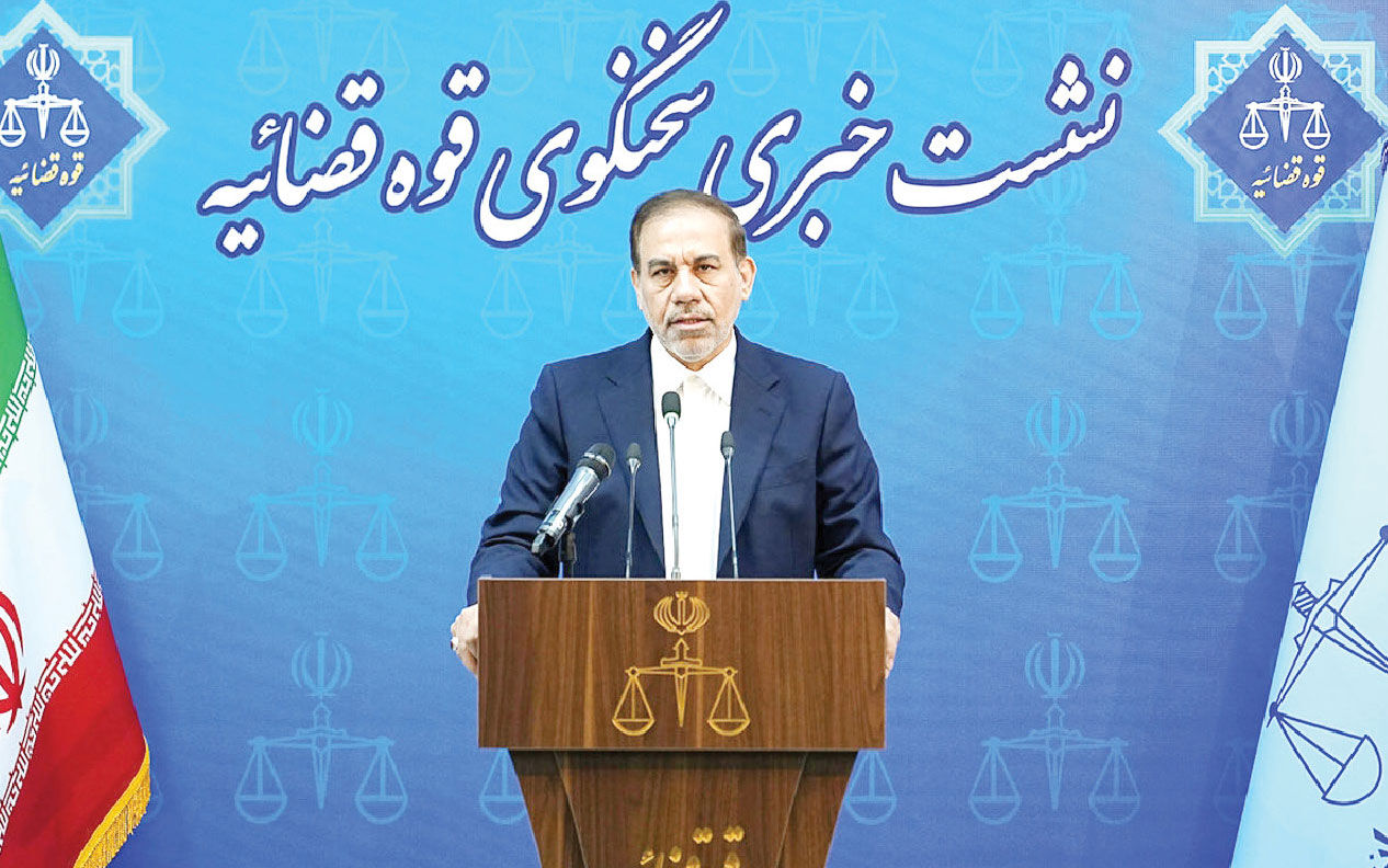 دور زدن برخی مقررات قانون کار در پرونده معدن طبس