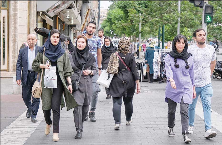 
جوانان تحصیل‌کرده و مهاجرت؛ تهدید بزرگ پنجره جمعیتی ایران است