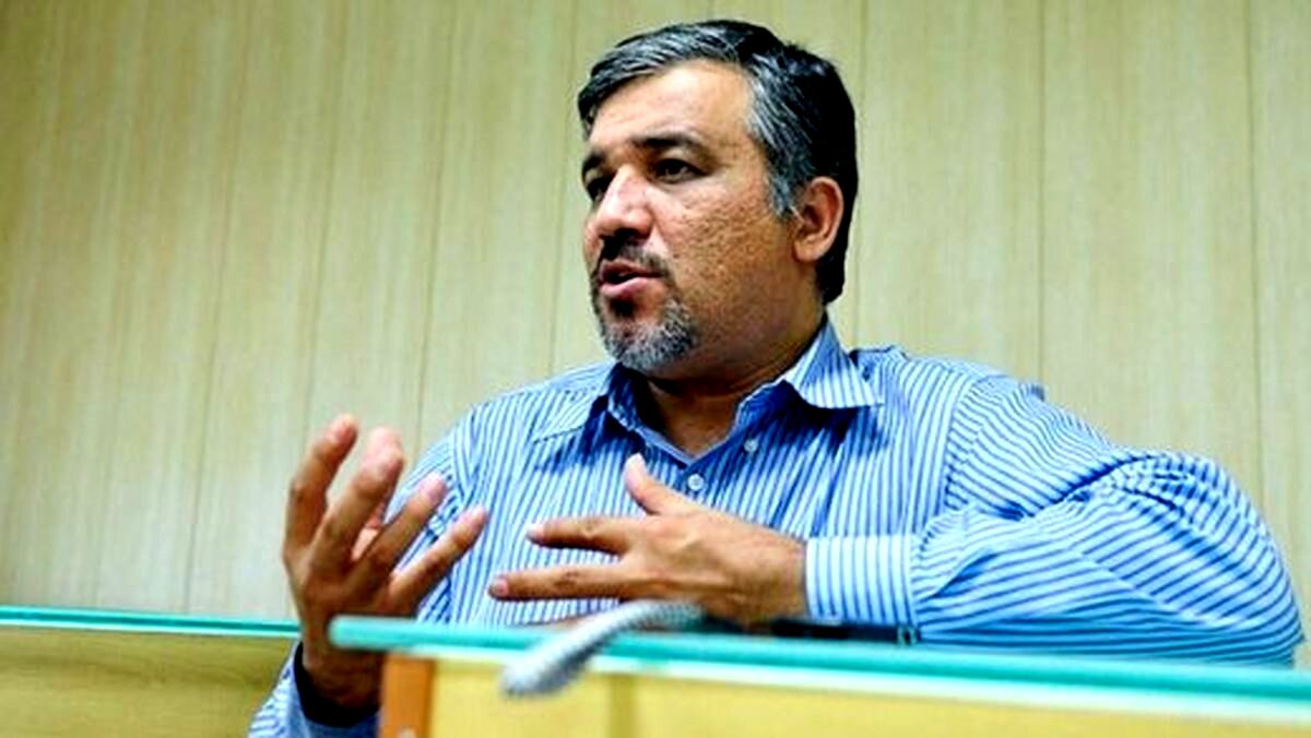 نباید از همتی و مهرعلیزاده بخواهیم که انصراف دهند