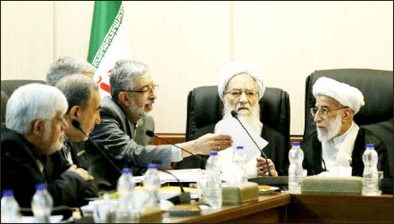 دامن‌کشان FATF به سال نو