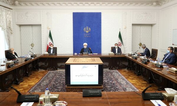 رفع موانع روابط تجاری با همسایگان در اولویت دستگاه‌ها باشد