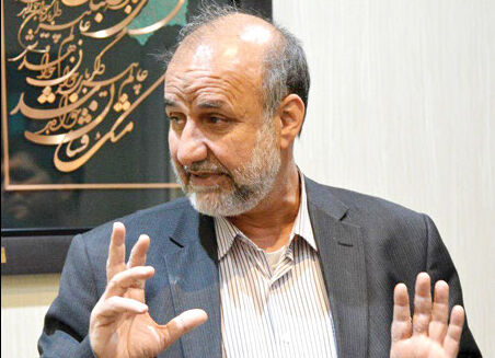 مجلس به فروپاشی حقوقی رسیده 