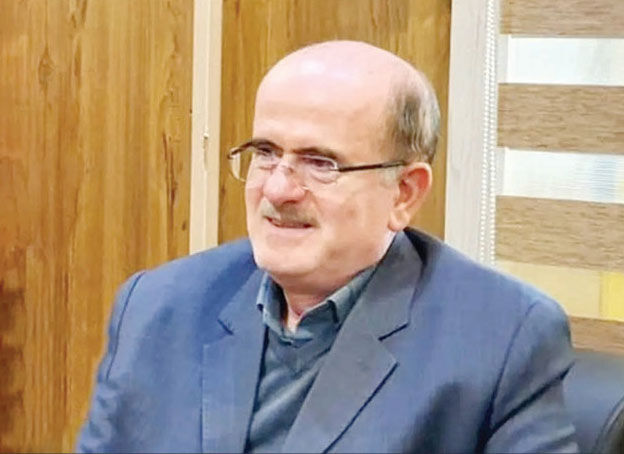 قانون زیاد و با عجله تصویب می‌کنیم