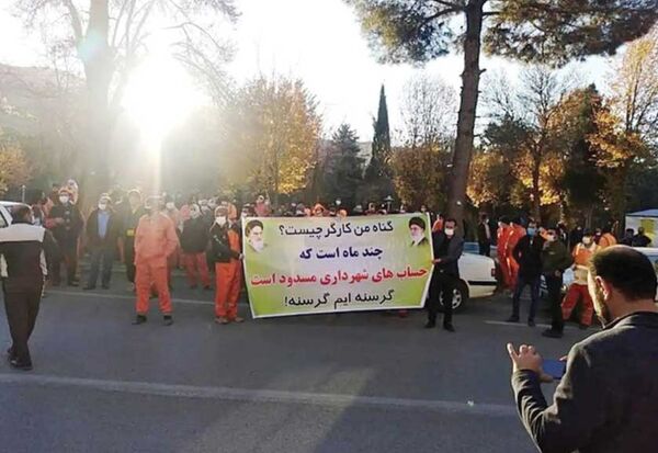 تاخیر سه ماه در پرداخت حقوق، 

صدای کارگران شهرداری ایلام را درآورد