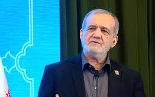 
امروز در برابر دشمنان تمدن‌ستیز، باید به اندیشه‌های سترگ سعدی رجوع کنیم