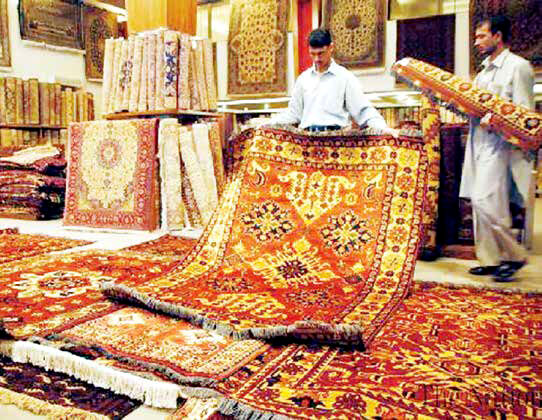 خیز افغان‌ها برای تصرف بازار فرش ایران
