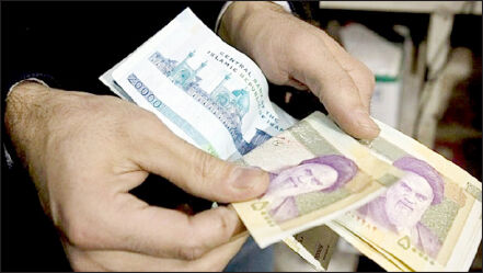 
گره کور تعیین دستمزد ۹۹ بعد از گرانی بنزین