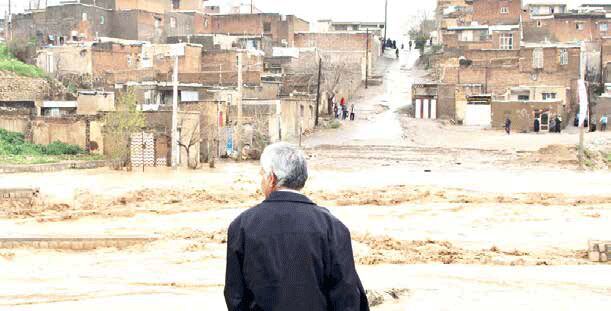 ماهیگیری از سیل گل‌آلود