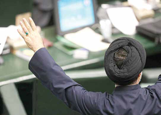 ذیل اصل 85 ؛ یعنی تصمیم‌گیری 8 نفر برای 85 میلیون نفر