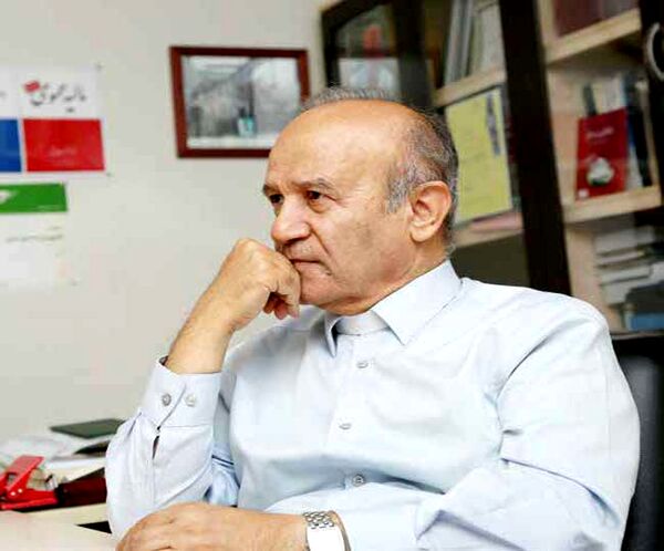 کار پزشکیان در مبارزه با رانت‌خواران بسیار سخت است