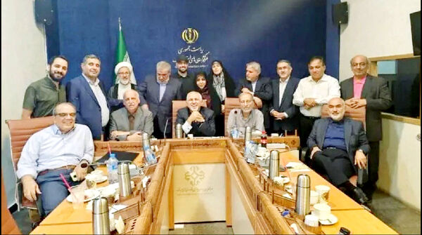 معاونت راهبردی، در حد رسمیت یافتن یک مسئولیت مشورتی است