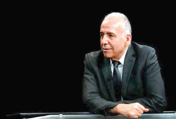 هر  تن کالا را  ۴۰۰ دلار صادر و 1500دلار وارد می‌کنیم!