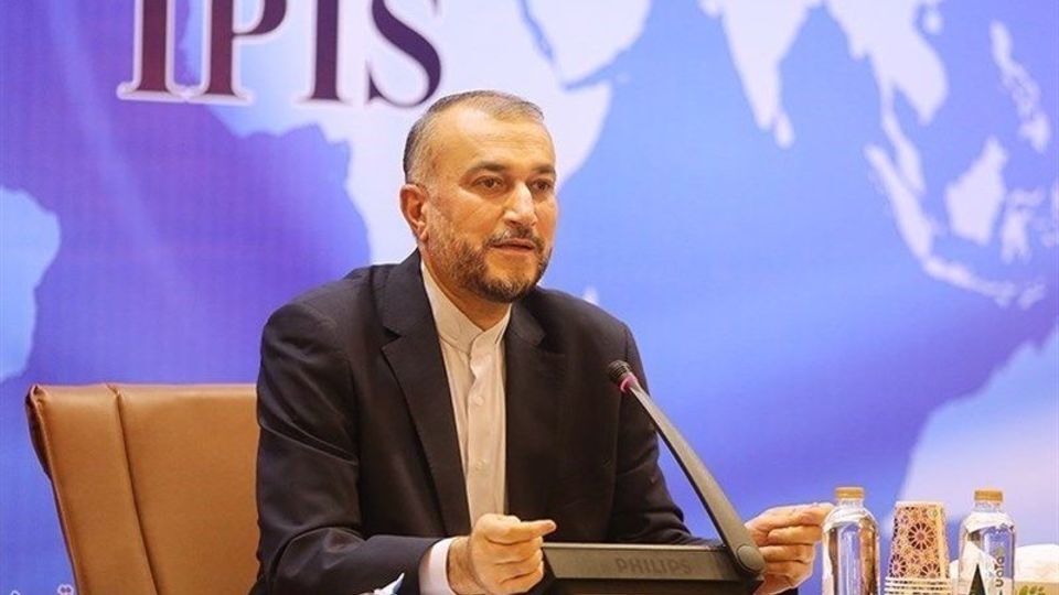 
تامین واکسن کرونا را از اولویت‌های بالای وزارت خارجه است 