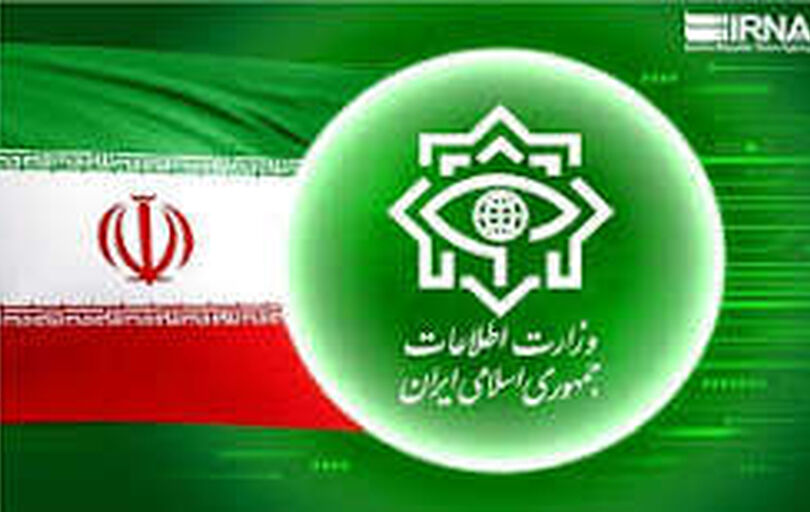 
دولت فرانسه پاسخگوی مداخلات دیپلمات‌هایش باشد