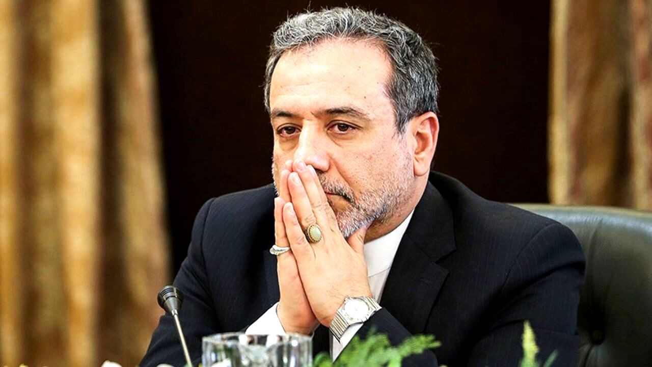 

با عراقچی تماس بگیرید که نجاتتان دهد


