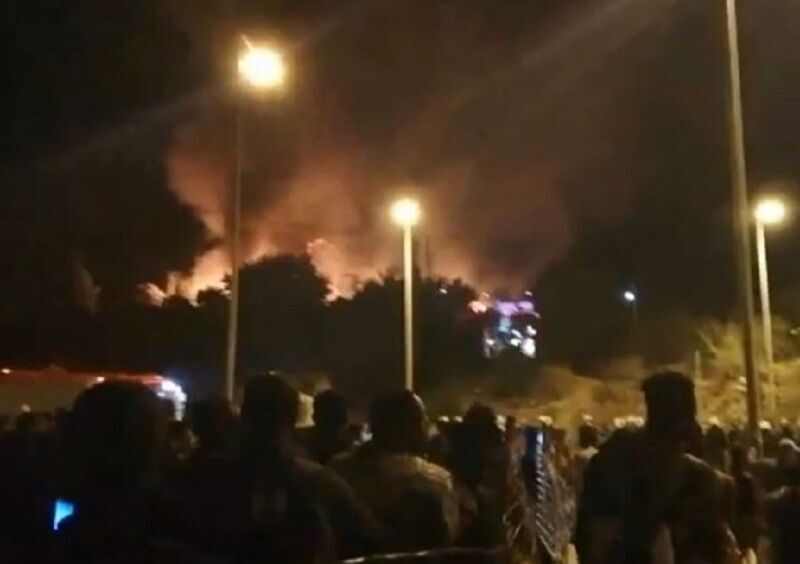 ادامه درگیری وآتش‌سوزی در محل نگهداری پناهجویان در یونان