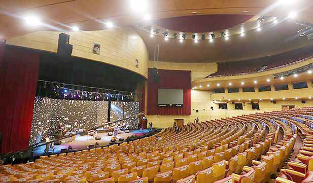 
گسست در جهان موسیقی
