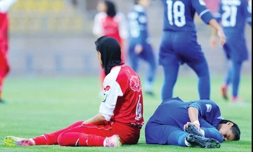 
کمدی سیاه «ورود آقایان ممنوع»