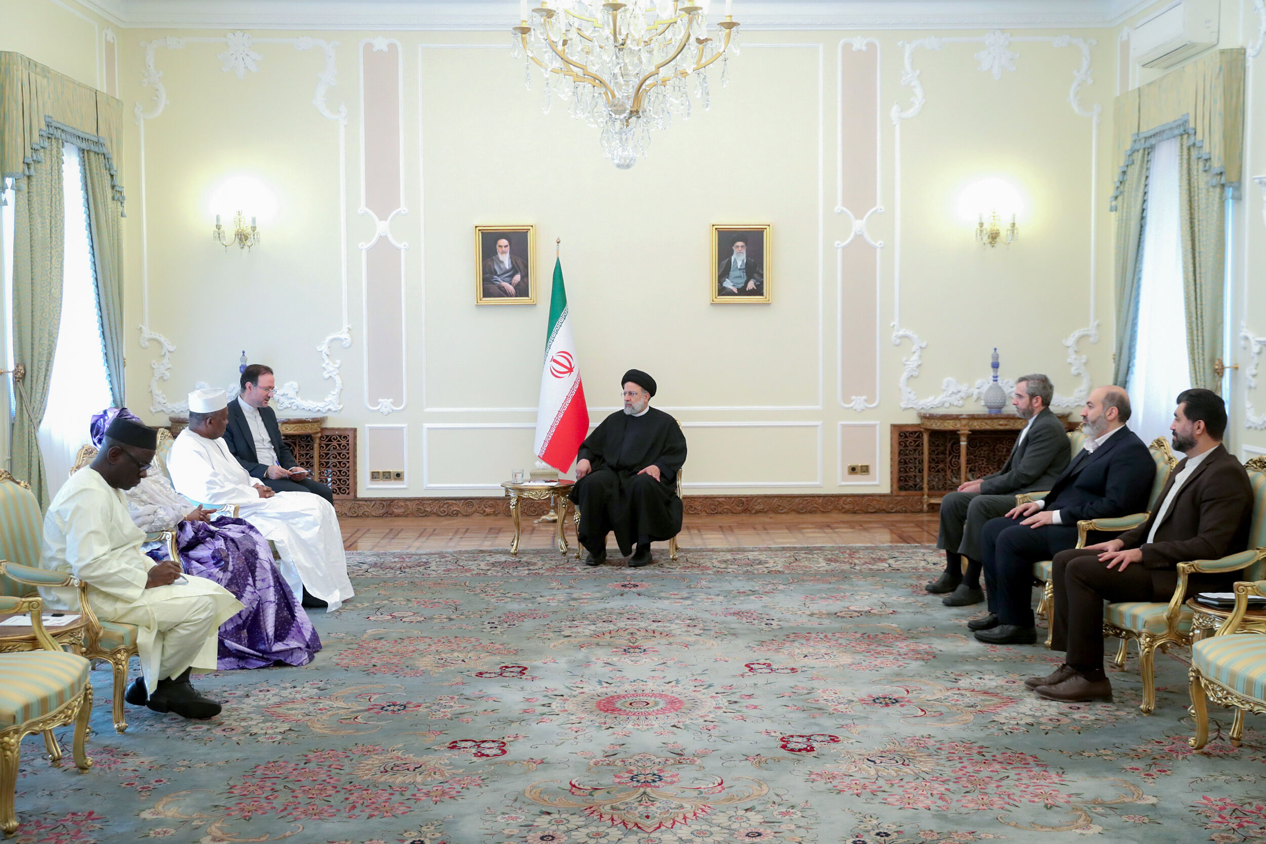 
کشورهای مسلمان، اولویت دولت ایران در روابط خارجی هستند