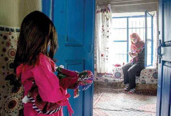 تنهایی زنان در دل بحران
