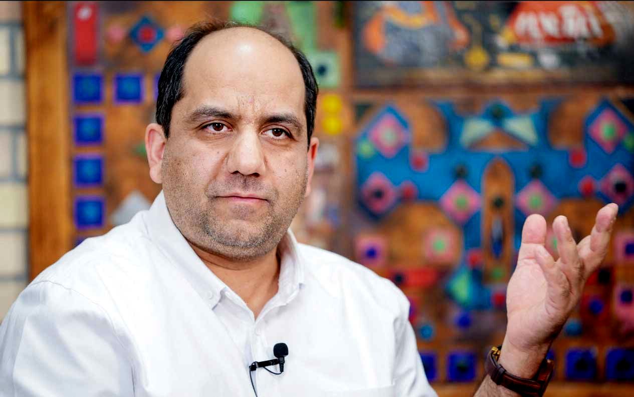 
هفته‌ای یک استاد، دانشگاه شریف را ترک می‌کند