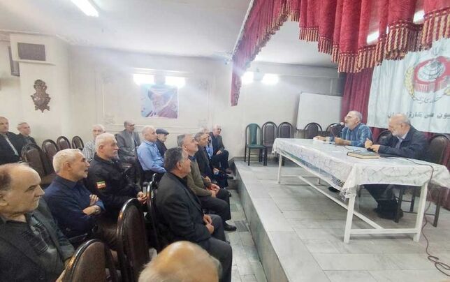 نیمی از حقوق‌ حداقل‌بگیران خرج غذا می‌شود