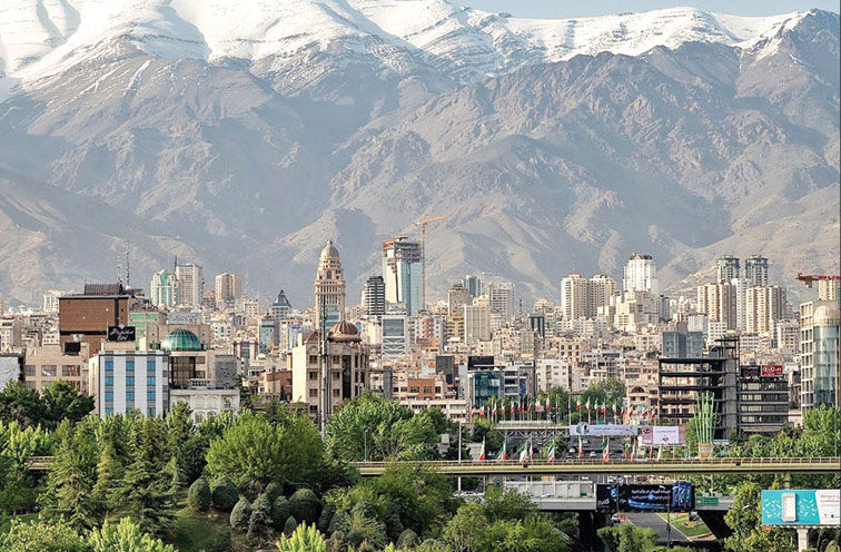 شعار دادن و وعده‌های جنجالی مسئولین، یعنی بازار را نمی‌شناسند
