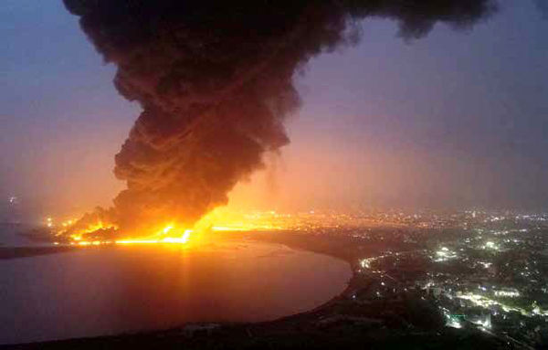 خلق بحران در حیاتی‌ترین آبراه جهان
