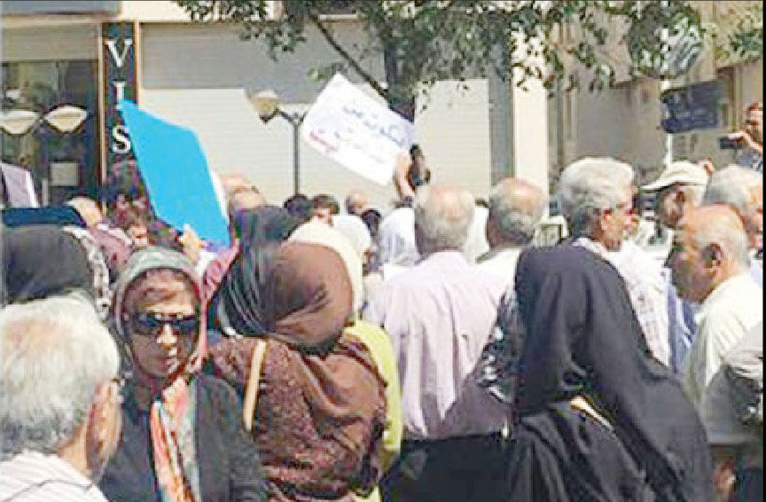 معلمان بازنشسته سال ۱۴۰۰ 

در شیراز تجمع کردند