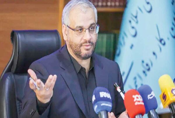 
کارگران را در سود بنگاه‌ها سهیم کنید