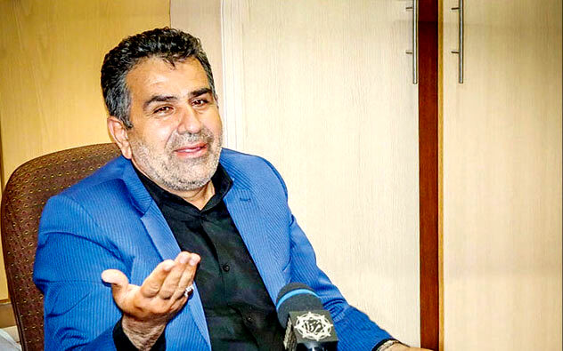 حقوق کارگران باید حداقل 50  درصد افزایش یابد