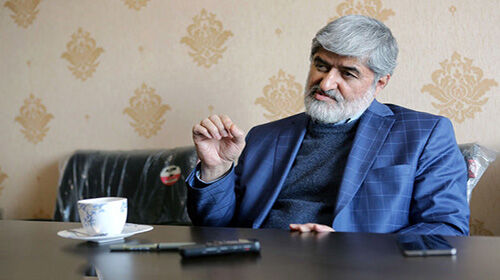 
باید نفوذی‌ها در مراکز هسته‌ای، نهادهای نظامی و امنیتی شناسایی شوند