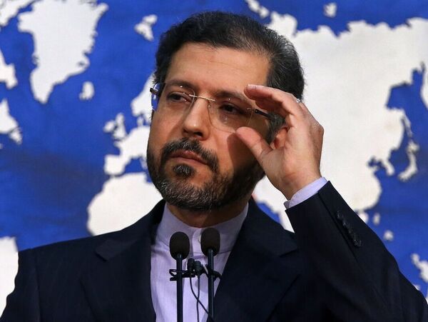 حیرت‌آور است که آمریکا توافق بر سر زندانیان را انکار می‌کند