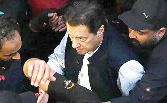 عمران خان بازداشت و به ۳ سال حبس محکوم شد