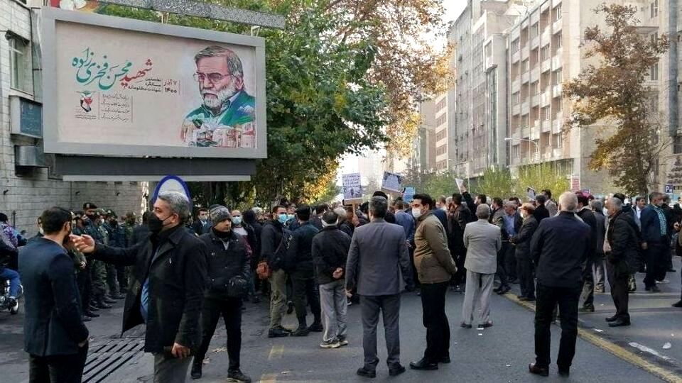 تجمع اعتراضی جانبازان

جنگ تحمیلی در تهران 